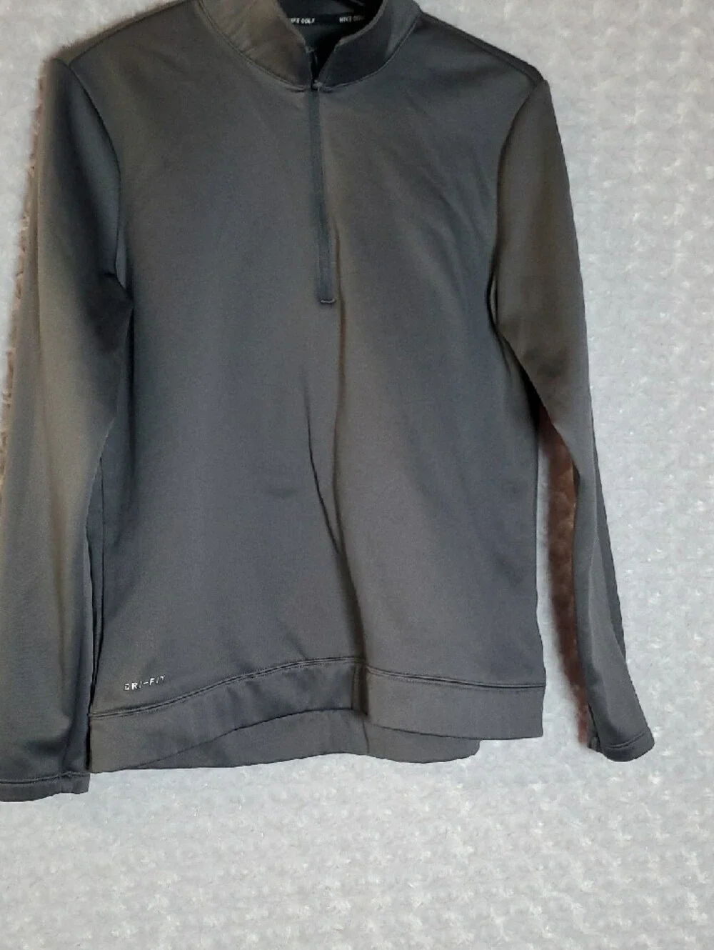 Nike Men's Dark Gray Half-Zip Performance Pullover Size M